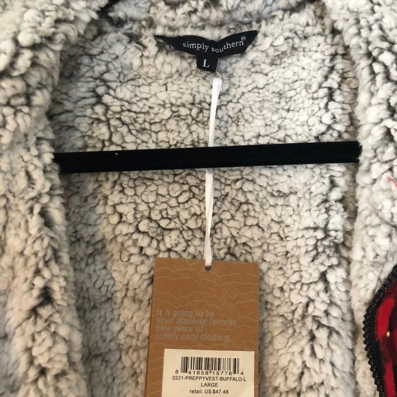 NWT Simply Southern Sherpa Lined Buffalo Check Vest - Picture 3 of 5